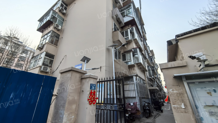 市庄路236号外景图