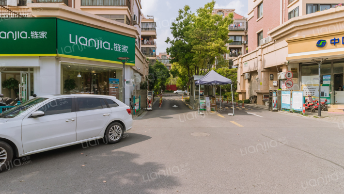 保利金色唐城外景图