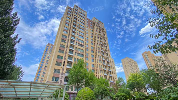 樱海揽郡外景图