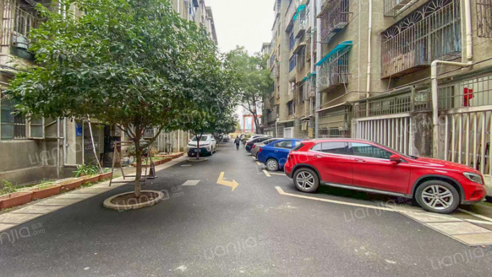 人保财险湖南省分公司宿舍外景图