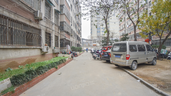 文华西区外景图