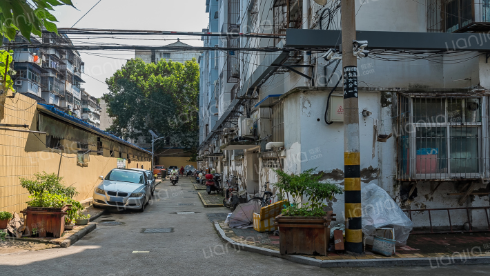 外经委宿舍外景图