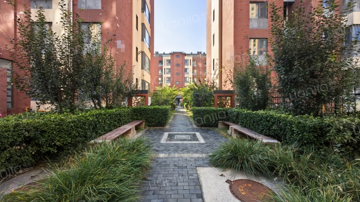 福源九方外景图