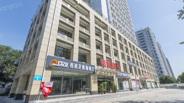 天恒国际大厦外景图