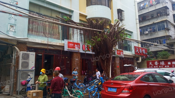 民贸大厦外景图