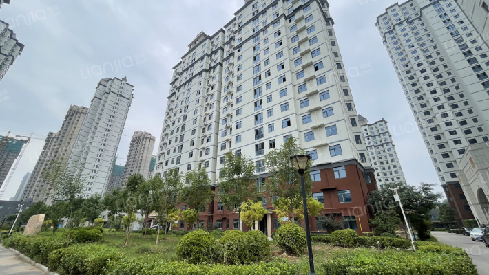 枫景华庭外景图