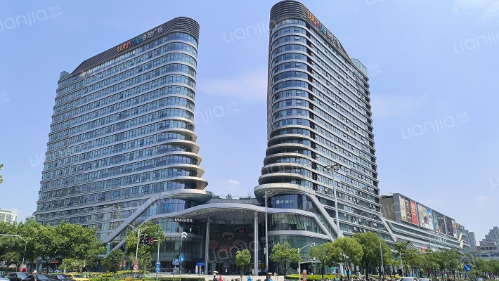 建邺吾悦广场外景图