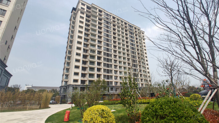 凤凰春晓外景图