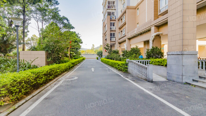 蓝天新苑外景图