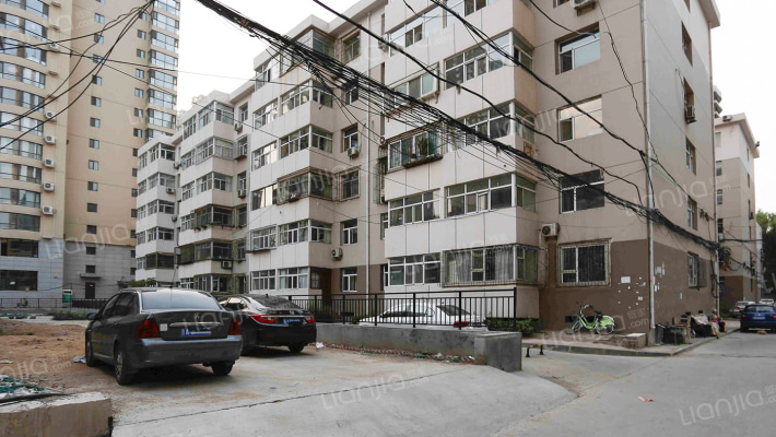 千泓花苑外景图