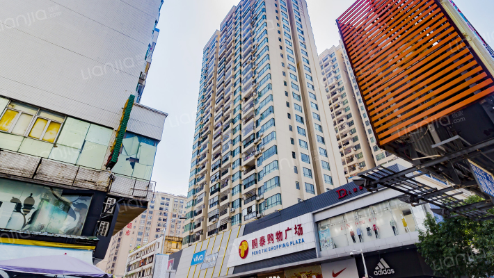 一城峯景外景图