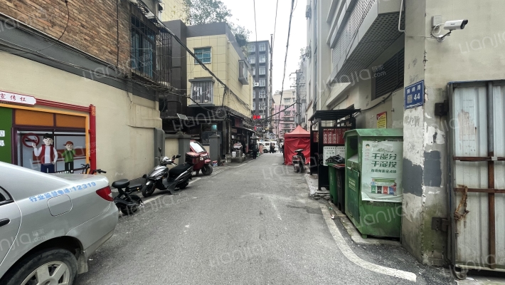 狮峰路44号外景图