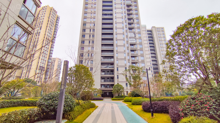 荣安林语芳庭外景图