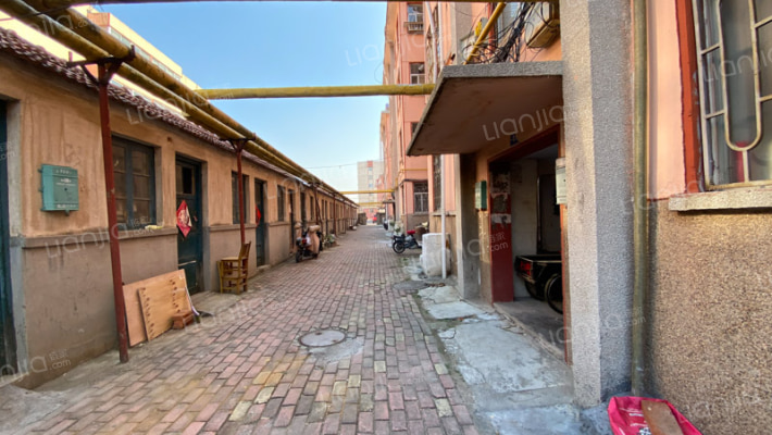 民政局家属楼外景图