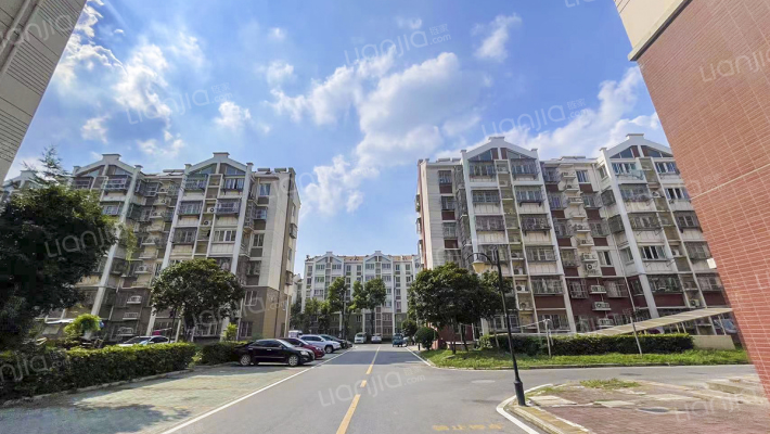 江畔人家锦江苑外景图