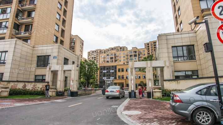 明东花苑外景图