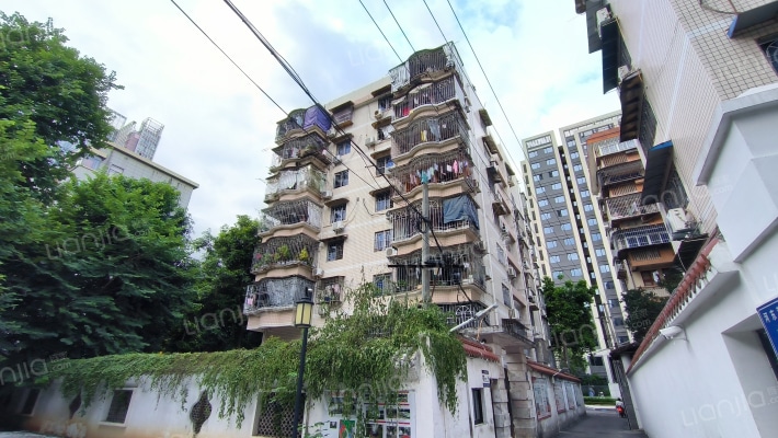 邮政宿舍外景图