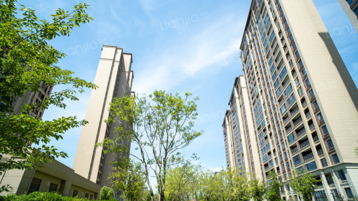 翰林桃源里外景图