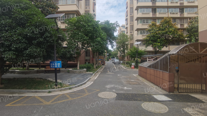 四方新村八村外景图