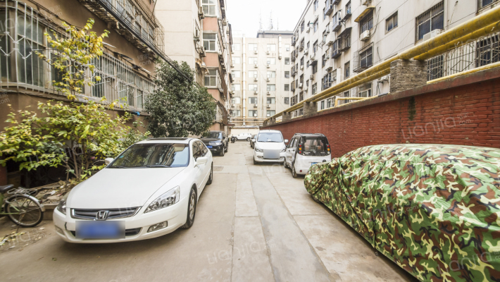 省燃料公司家属院外景图