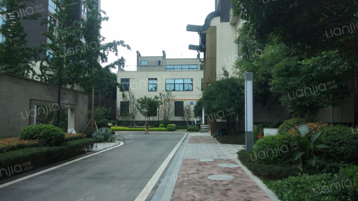 中铁通锦坊外景图