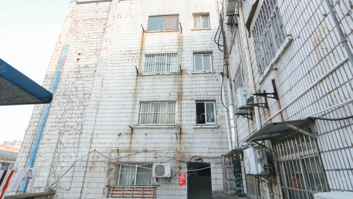 医药公司宿舍外景图