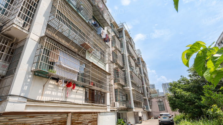 海鑫花苑外景图