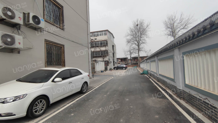 开封市档案馆家属院外景图