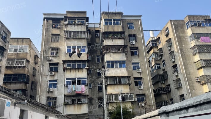 莲花苑巷外景图