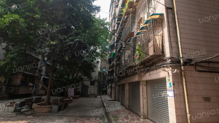 上纯阳洞住宅小区外景图