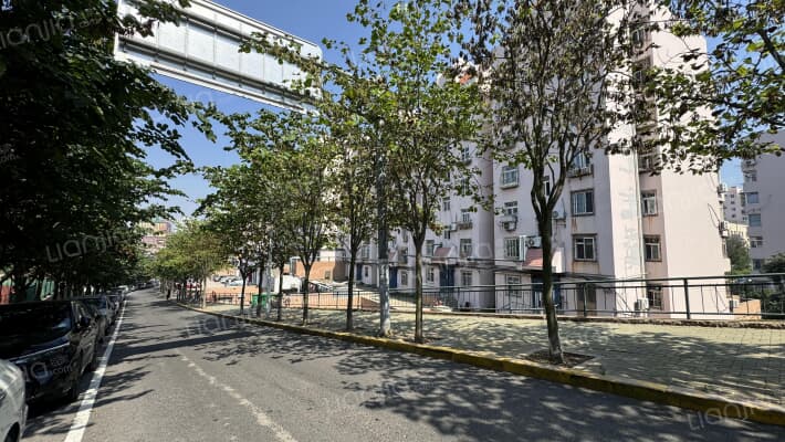 汤山路小区外景图