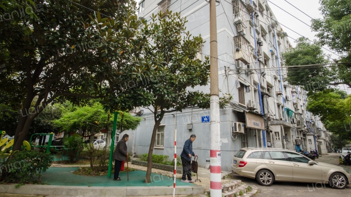 西安百花小区房价怎么样百花小区房源户型图小区车位交通地址详情分析