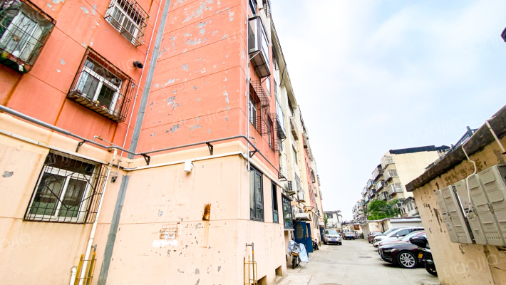 泰安市泰山饭店金山一宿舍外景图