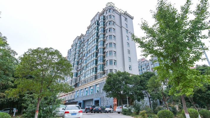 顶秀清溪北苑外景图