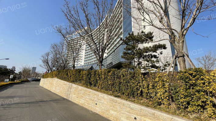 鑫广环球中心外景图