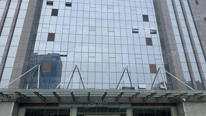 昆仑盛阳门外景图