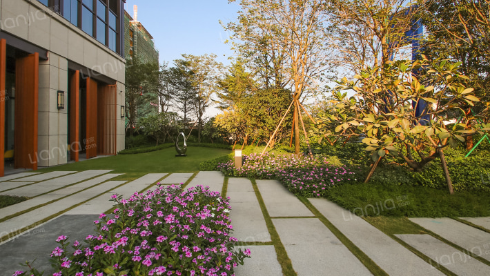 朗诗德洲尚郡外景图