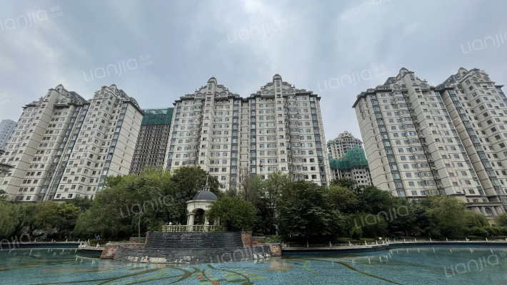 御景江山城外景图