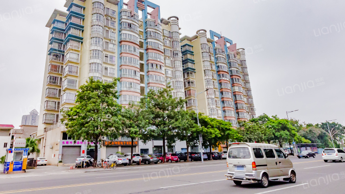 东江和顺楼外景图