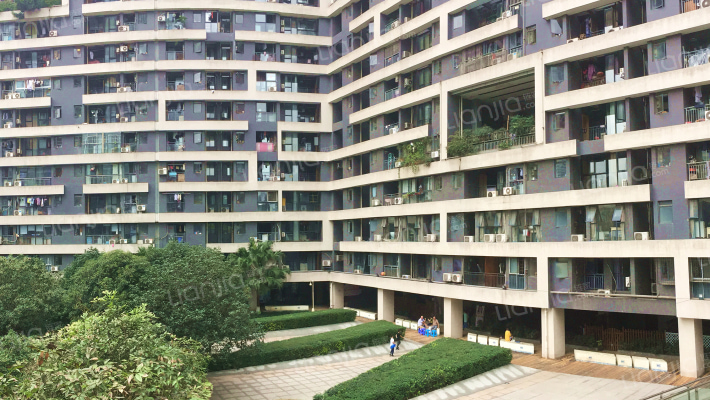 财富中心外景图