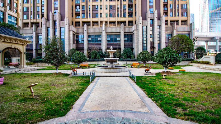 光谷one39外景图