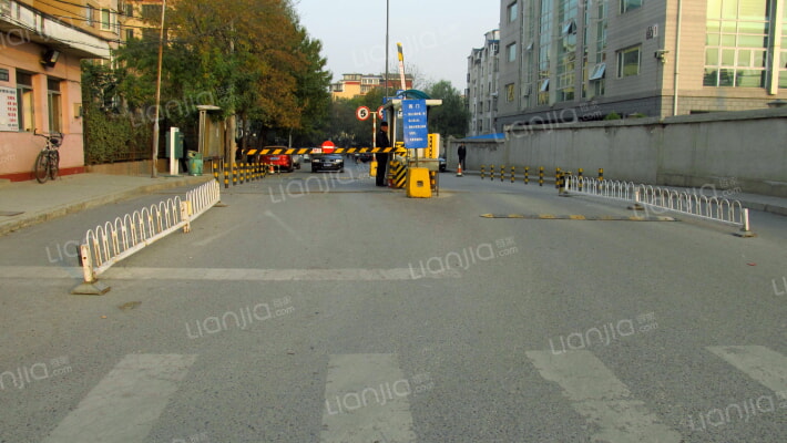 玉海园一里外景图