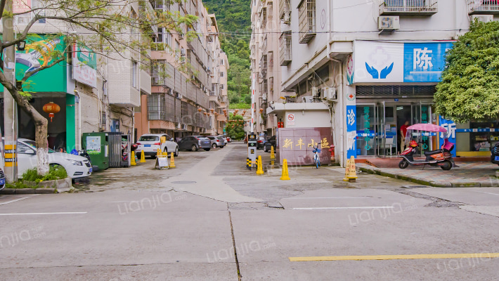 新丰小区外景图