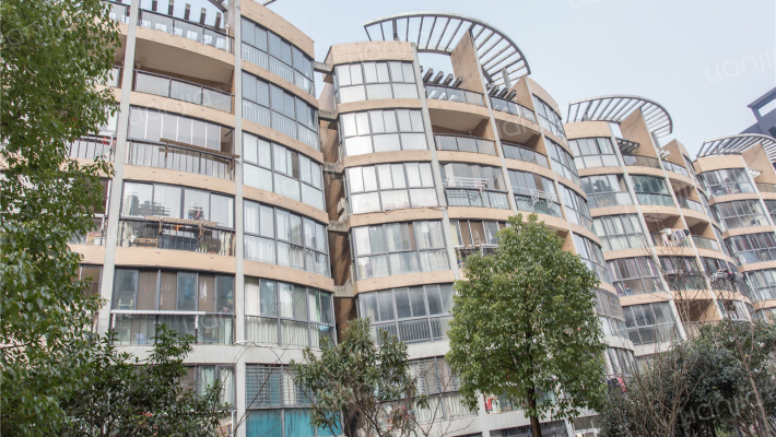 谐水湾二期春江花月外景图