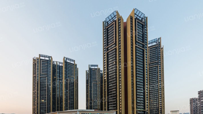 星河传奇外景图