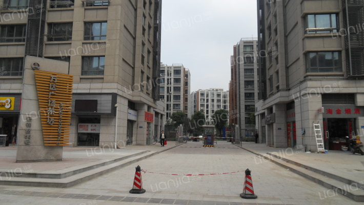 万达东坊外景图