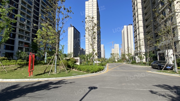 袁河家园外景图