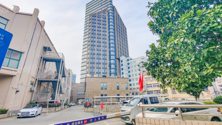 金凤凰大厦外景图