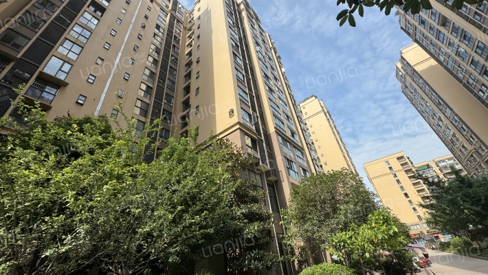 香颐花园外景图