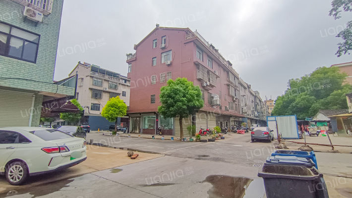 咏梅路83号外景图